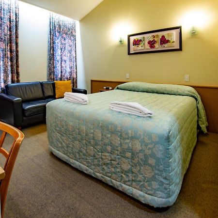 Victoria Railway Hotel Invercargill Esterno foto