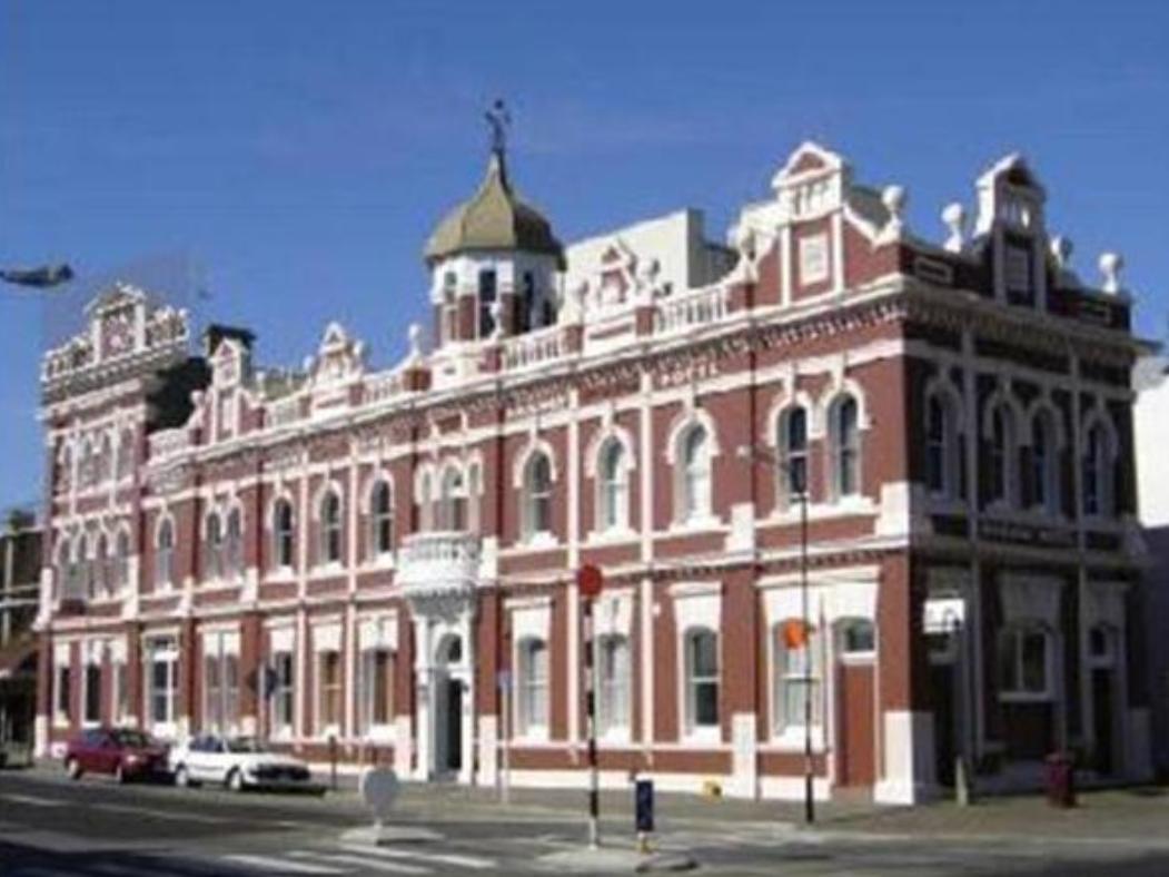 Victoria Railway Hotel Invercargill Esterno foto