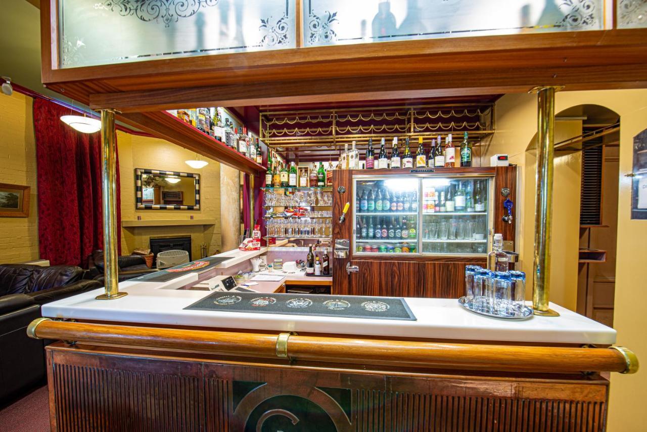 Victoria Railway Hotel Invercargill Esterno foto